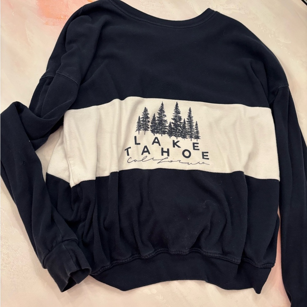 BRANDY MELVILLE Lake Tahoe Pullover
